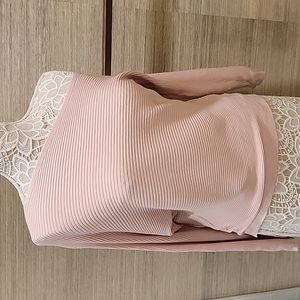 Nordstrom brand off the shoulder sweater in dusty pink. Sz small